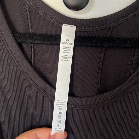NWOT lululemon rib tank - Picture 7 of 7